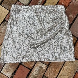 Express sparkle skirt Sz large NWOT